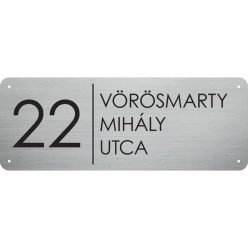 A házszámtábla 3mm vastag, szálra húzott ezüst színű alumínium szendvicslemez alapanyag UV táblanyom